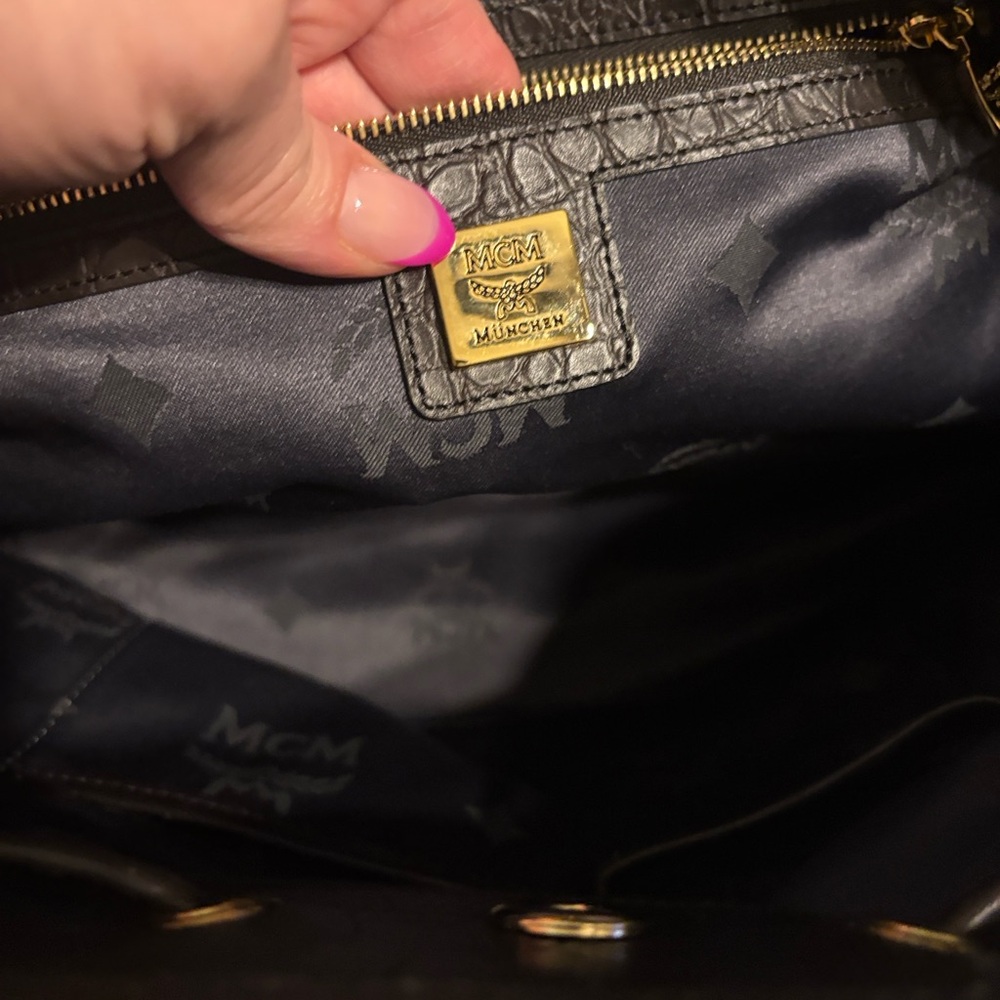 MCM limited edition Gray Snake Print Satchel with studs gorgeous - Picture 12 of 17
